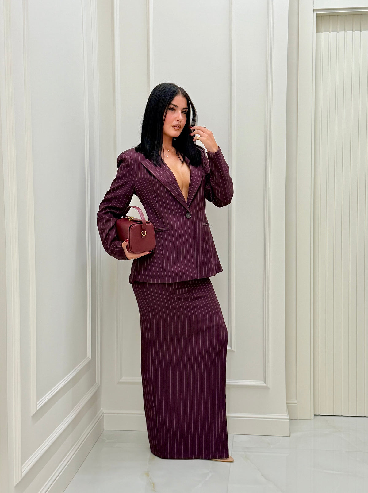 Tailleur Soledad gessato bordeaux