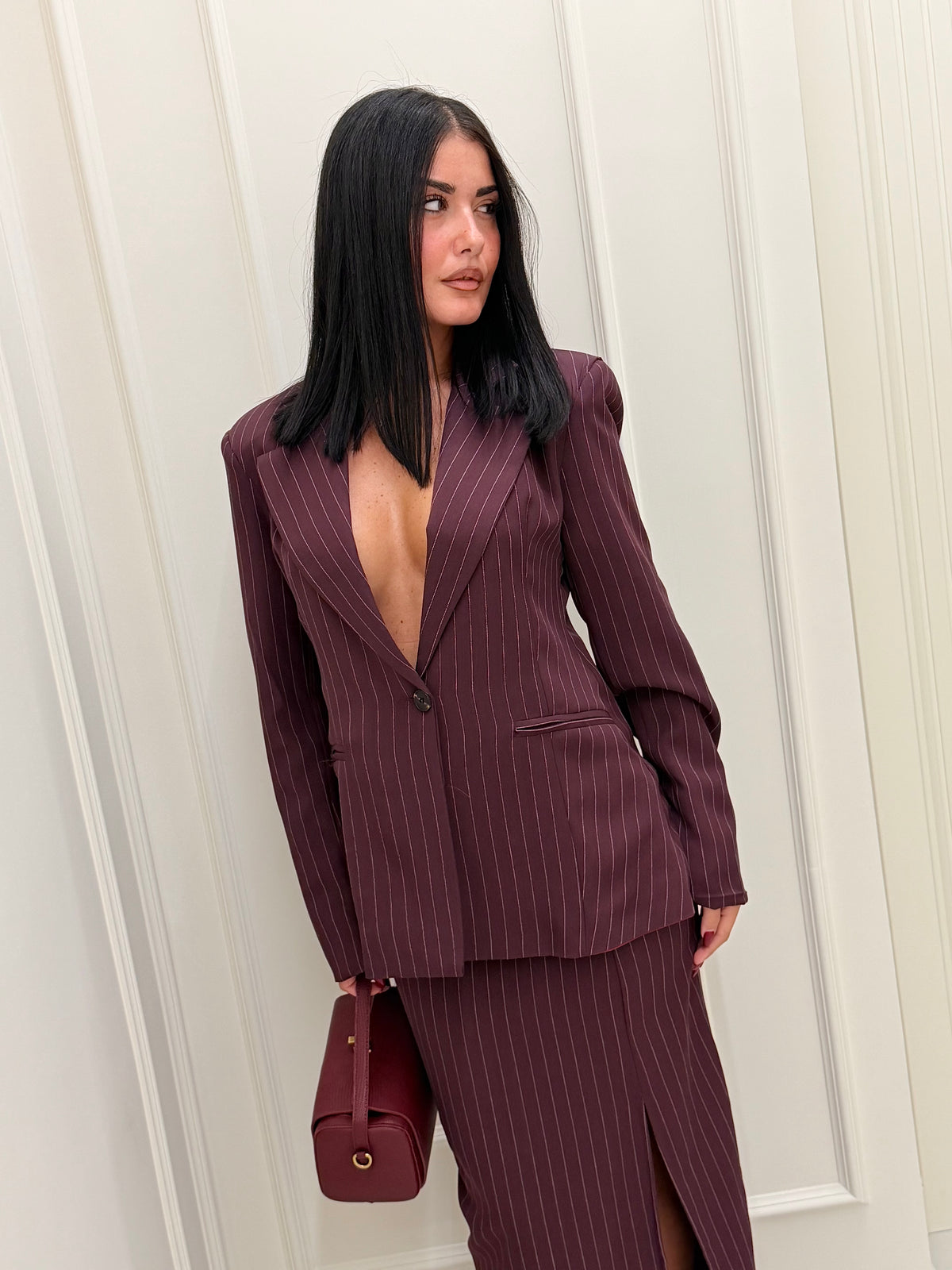 Tailleur Soledad gessato bordeaux