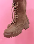 Anfibio  in camoscio beige